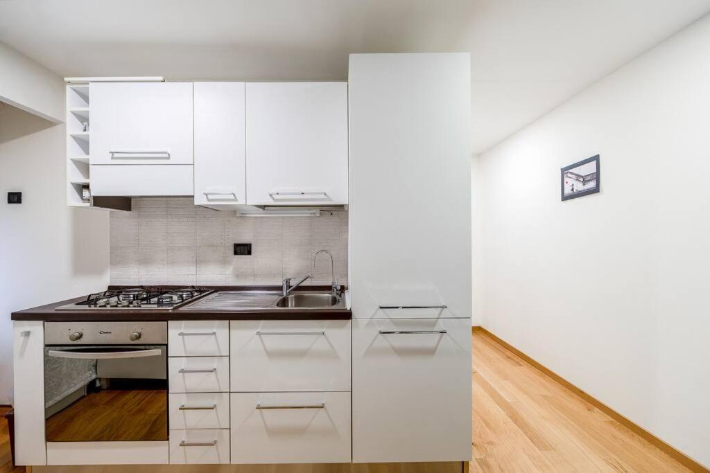 Esclusivo 60Mq In Centro Citta Apartman Milánó Kültér fotó