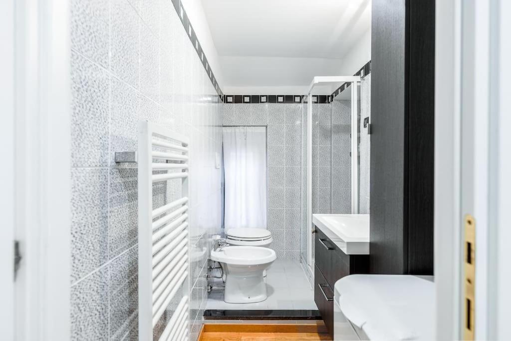 Esclusivo 60Mq In Centro Citta Apartman Milánó Kültér fotó