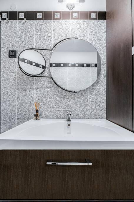 Esclusivo 60Mq In Centro Citta Apartman Milánó Kültér fotó