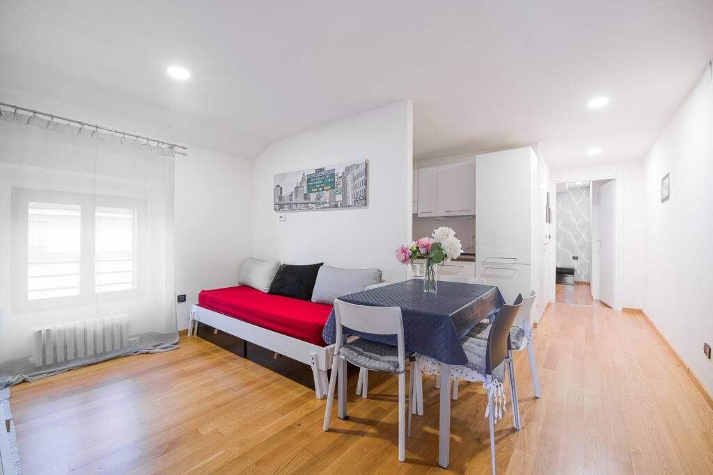 Esclusivo 60Mq In Centro Citta Apartman Milánó Kültér fotó